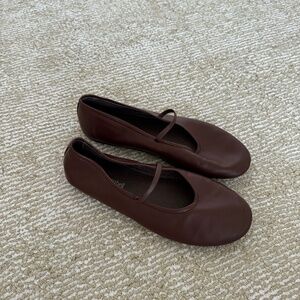 Jeffrey Campbell Brown Mary Jane Flats Size 5